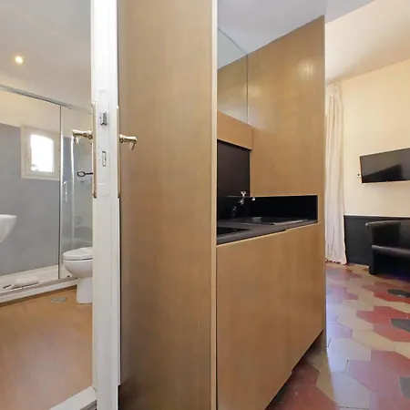 Michelangelo Charmsuite Roma