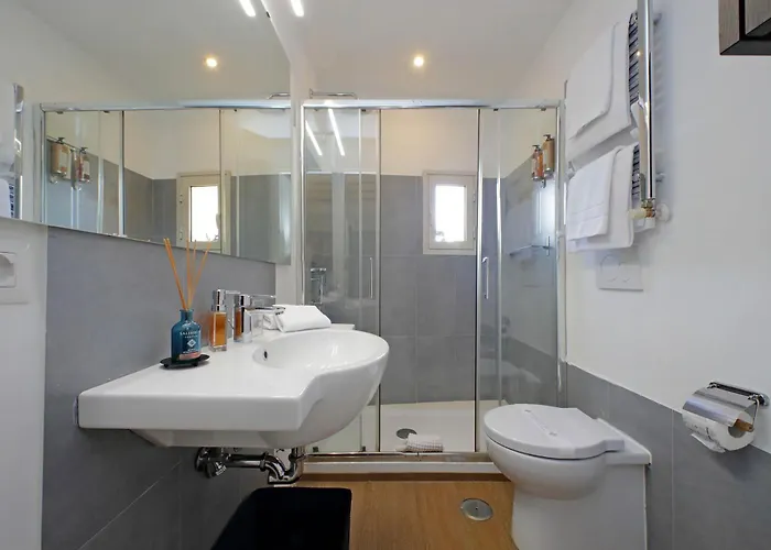 Апартаменты Michelangelo Charmsuite *