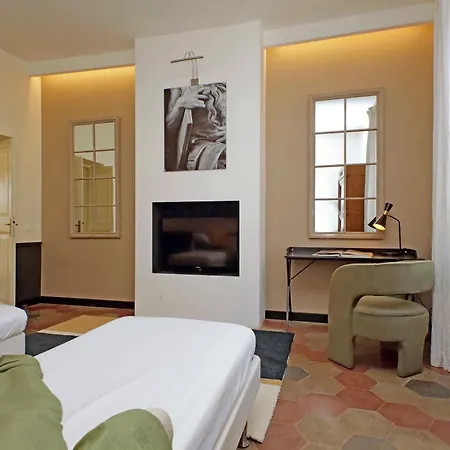 Apartment Michelangelo Charmsuite *