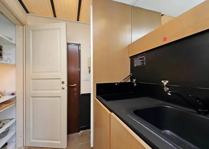 Michelangelo Charmsuite Rome