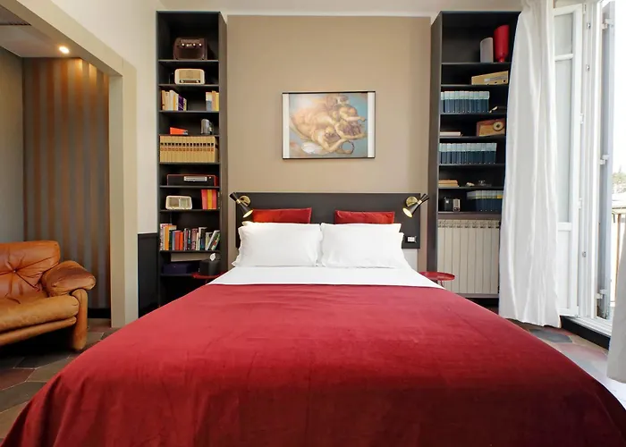 Michelangelo Charmsuite Rome