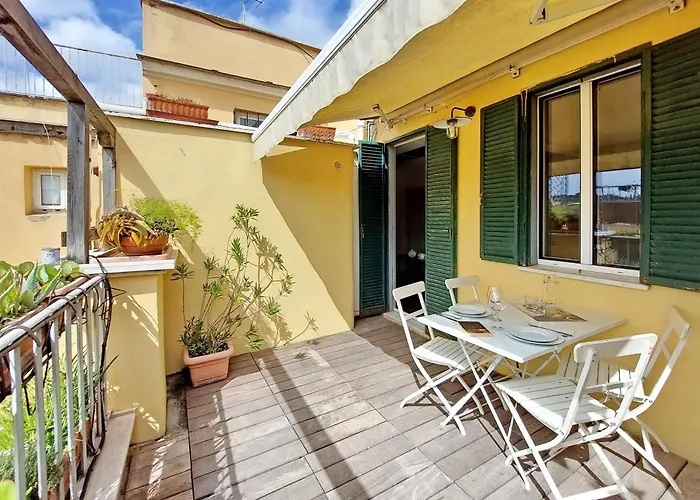 Michelangelo Charmsuite * Rome